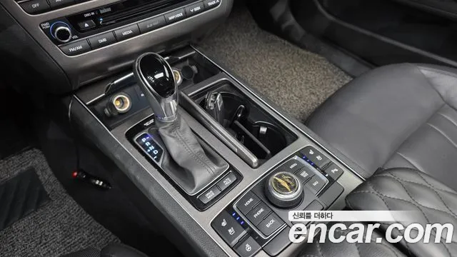 Hyundai Genesis 2014 thumb 10