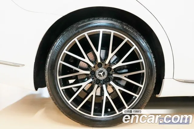 Mercedes-Benz S-Class 2021 thumb 5