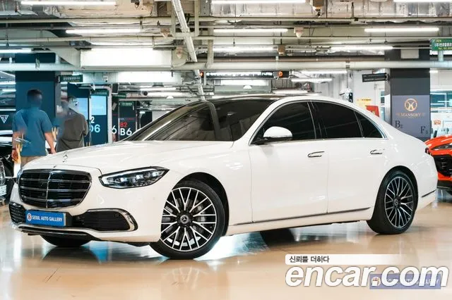 Mercedes-Benz S-Class 2021 thumb 12