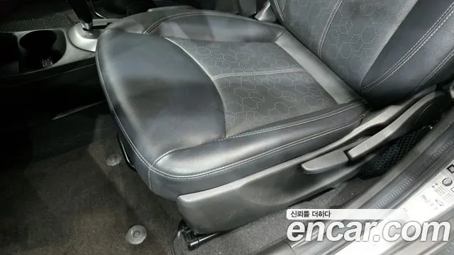 Chevrolet Spark 2017 thumb 2