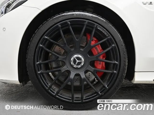Mercedes-Benz C-Class 2015 thumb 6
