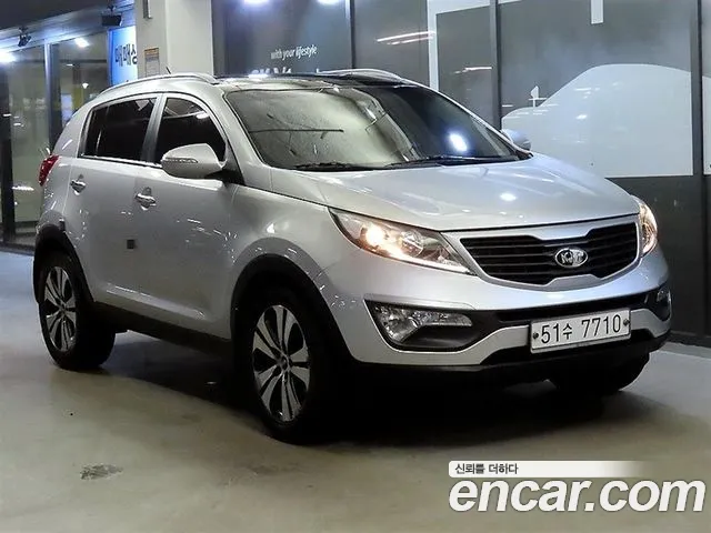 Kia Sportage 2011 thumb 11