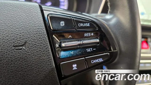 Hyundai Grandeur 2017 thumb 6