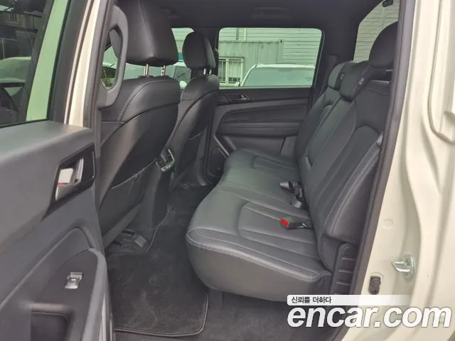 KGM Rexton 2019 thumb 7