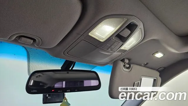 Hyundai Санта Фе 2015 thumb 10