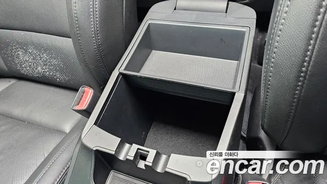 Hyundai Санта Фе 2015 thumb 12