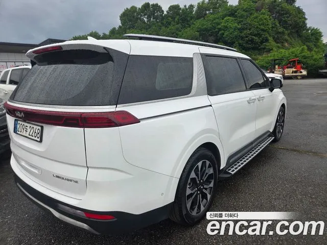 Kia Carnival 2023 thumb 7