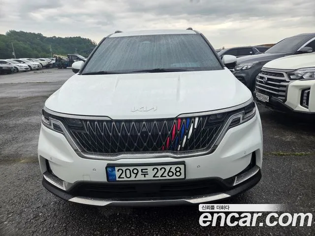 Kia Carnival 2023 thumb 11