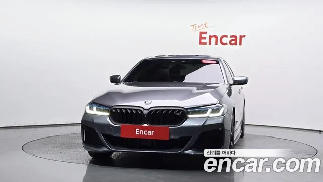 BMW 5 серии 2018 thumb 9
