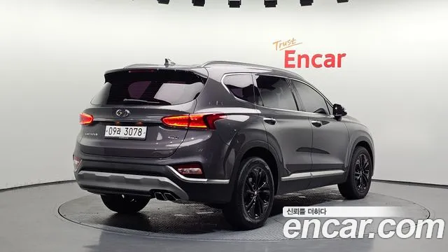 Hyundai Santa Fe 2019 thumb 6
