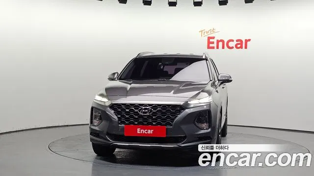 Hyundai Santa Fe 2019 thumb 8