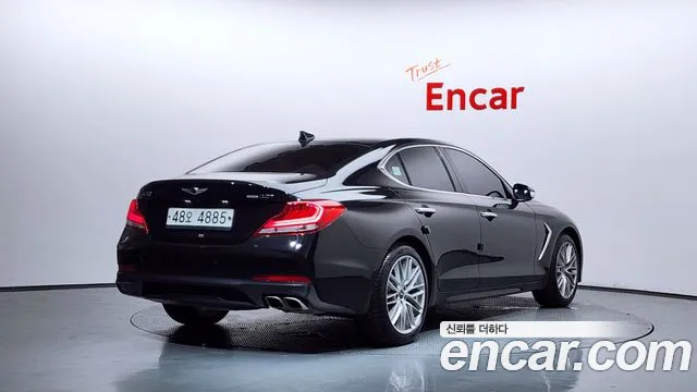 Genesis G70 2019 thumb 6
