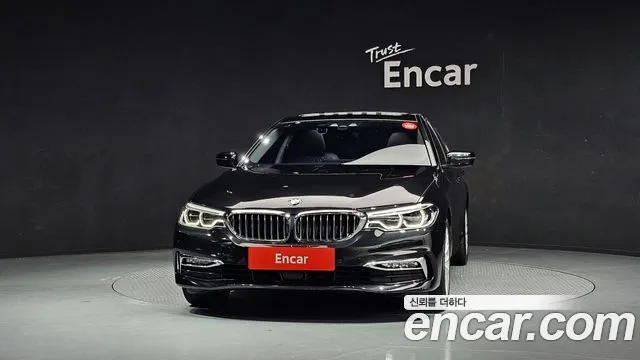 BMW 5 серии 2018 thumb 3