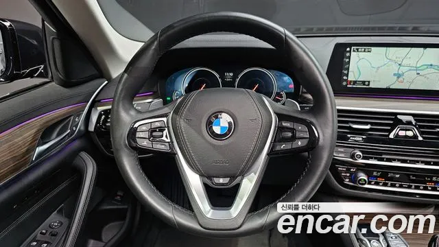 BMW 5 серии 2018 thumb 5