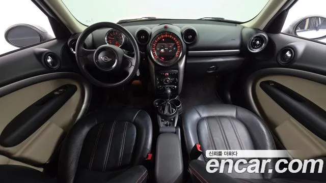 Mini Countryman 2015 thumb 11