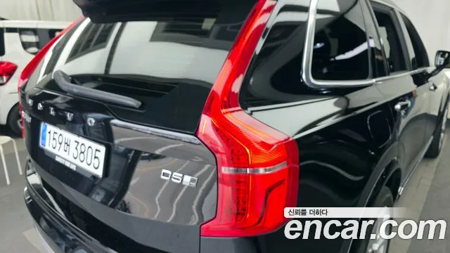Volvo XC90 2019 thumb 7