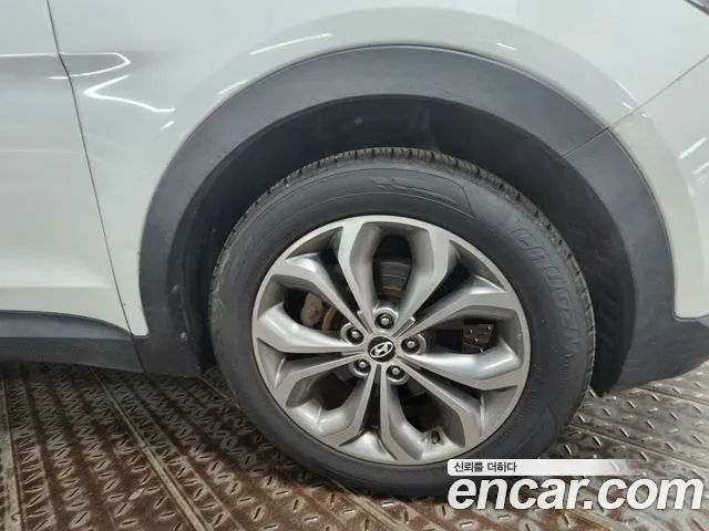 Hyundai Санта Фе 2012 thumb 6
