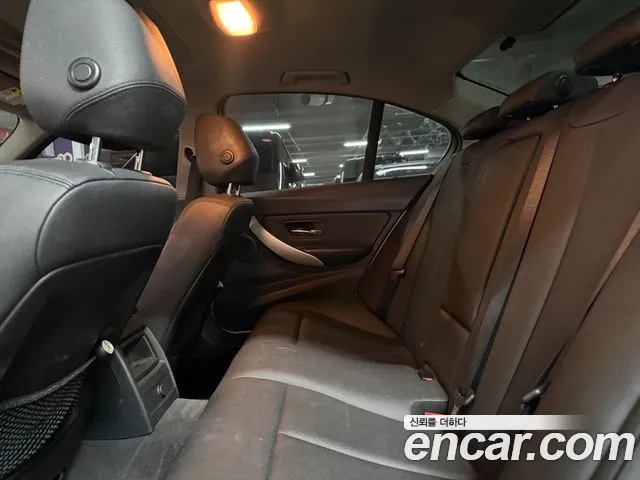 BMW 3 серии 2015 thumb 2
