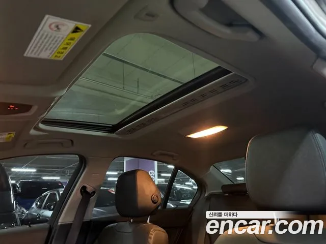 BMW 3 серии 2015 thumb 9