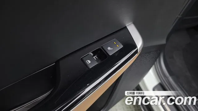 Kia EV6 2022 thumb 4