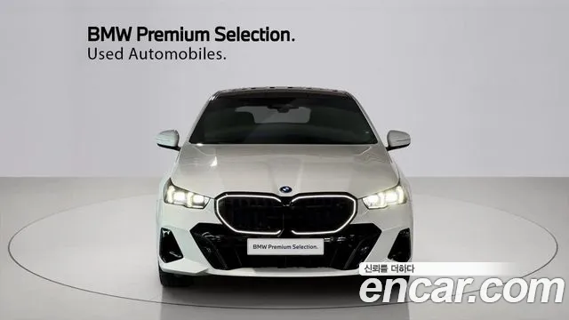 BMW 5 серии 2025 thumb 7