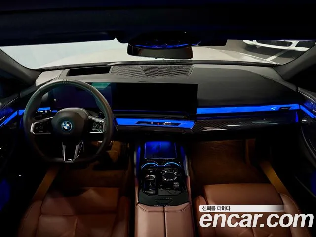 BMW 5 серии 2025 thumb 6