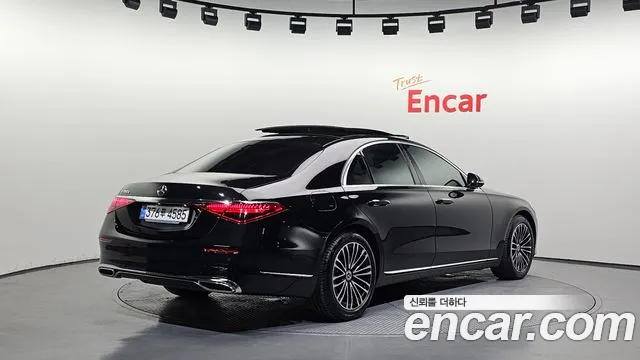 Mercedes-Benz S-Class 2022 thumb 12