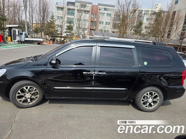 Kia Canival 2014 thumb 4