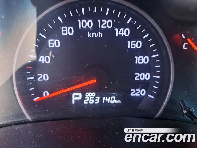 Kia Canival 2014 thumb 5