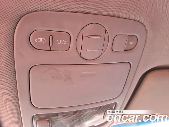 Kia Canival 2014 thumb 10
