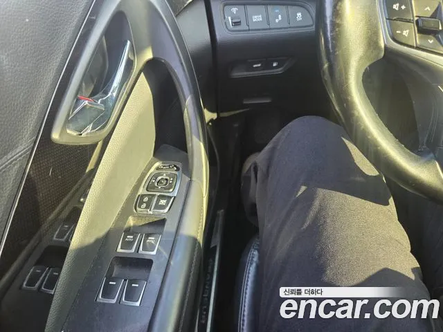 Hyundai Grandeur 2014 thumb 12