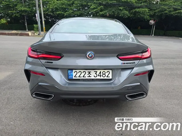 BMW 8 серии 2022 thumb 11