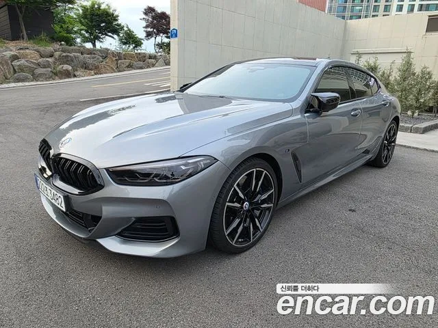 BMW 8 серии 2022 thumb 4