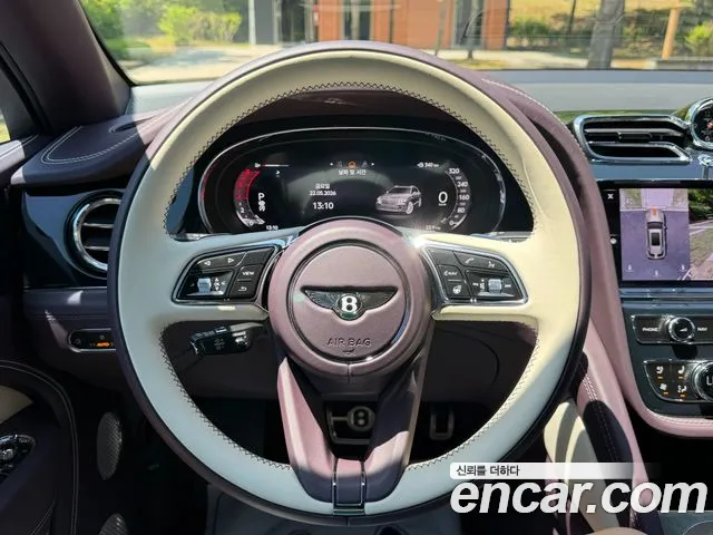 Bentley Bentayga 2024 thumb 2