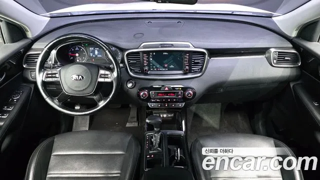 Kia Sorento 2018 thumb 4