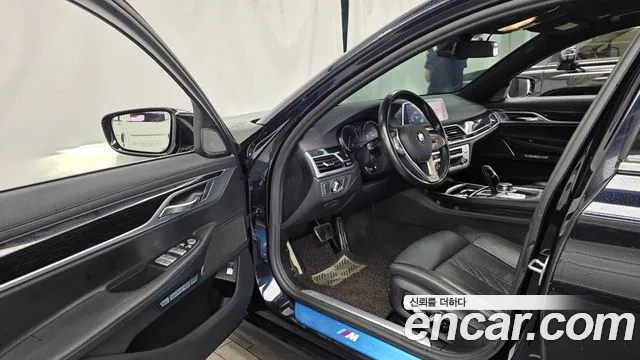 BMW 7 серии 2017 thumb 7
