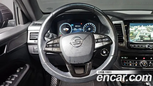 KGM Rexton Sports 2023 thumb 3