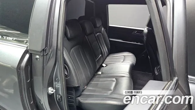 KGM Rexton Sports 2023 thumb 5