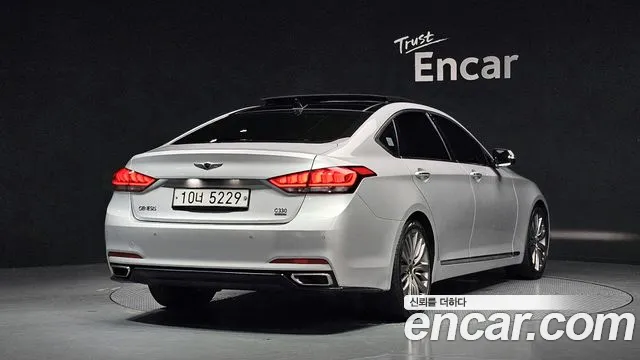 Hyundai Genesis 2015 thumb 3