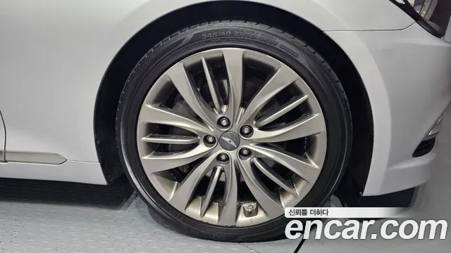 Hyundai Genesis 2015 thumb 5