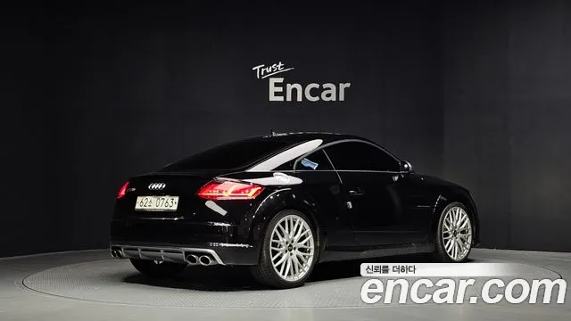 Audi TTS 2016 thumb 9