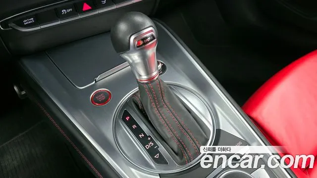 Audi TTS 2016 thumb 10