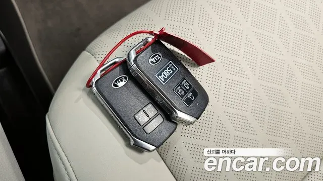 Kia Carnival 2020 thumb 3