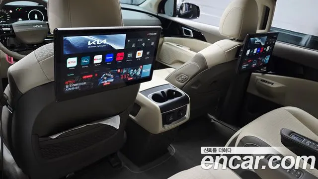 Kia Carnival 2025 thumb 8