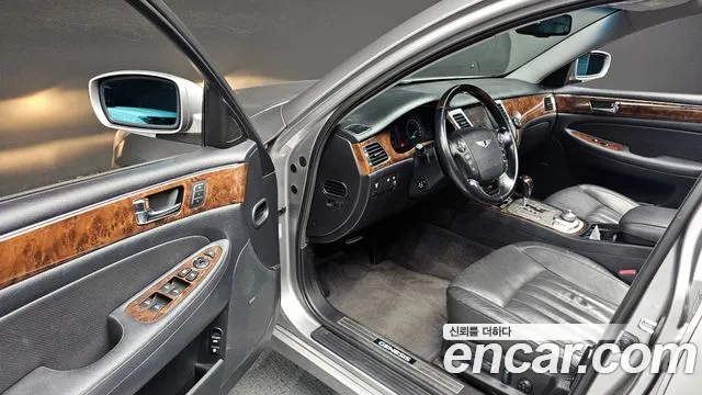 Hyundai Genesis 2008 thumb 4
