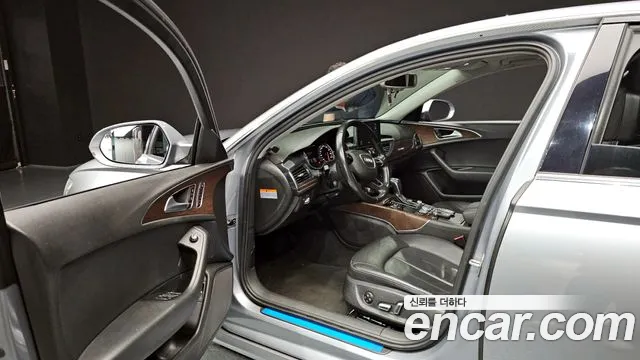 Audi A6 2016 thumb 4