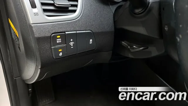 Hyundai Elantra 2014 thumb 8