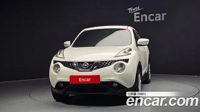Nissan Juke 2015 thumb 12