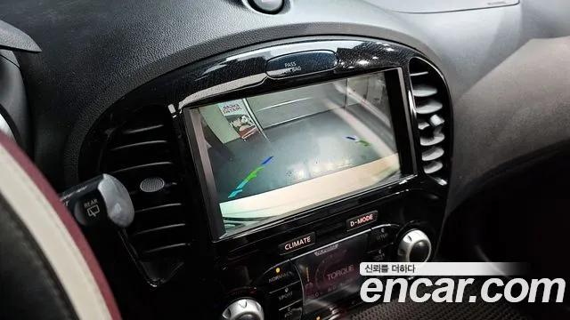 Nissan Juke 2015 thumb 4