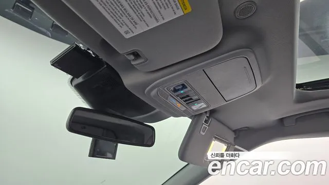 Ford Explorer 2021 thumb 6